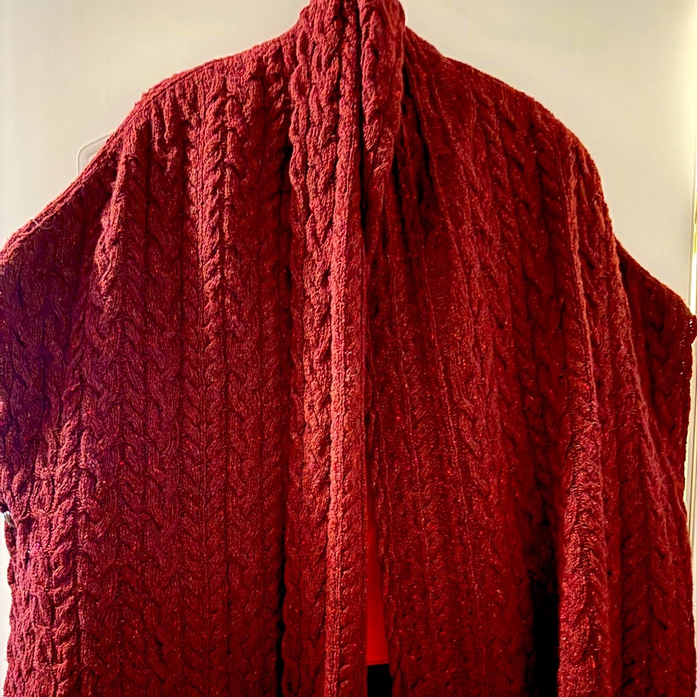 Irelandseyes Glenross Waterfall Poncho Claret New Merino&Cashmere. New.
